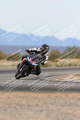 media/Feb-24-2024-Chuckwalla Open Track (Cars N Bikes) (Sat) [[895645527c]]/3-Bike 2/Session 3 Turn 15/